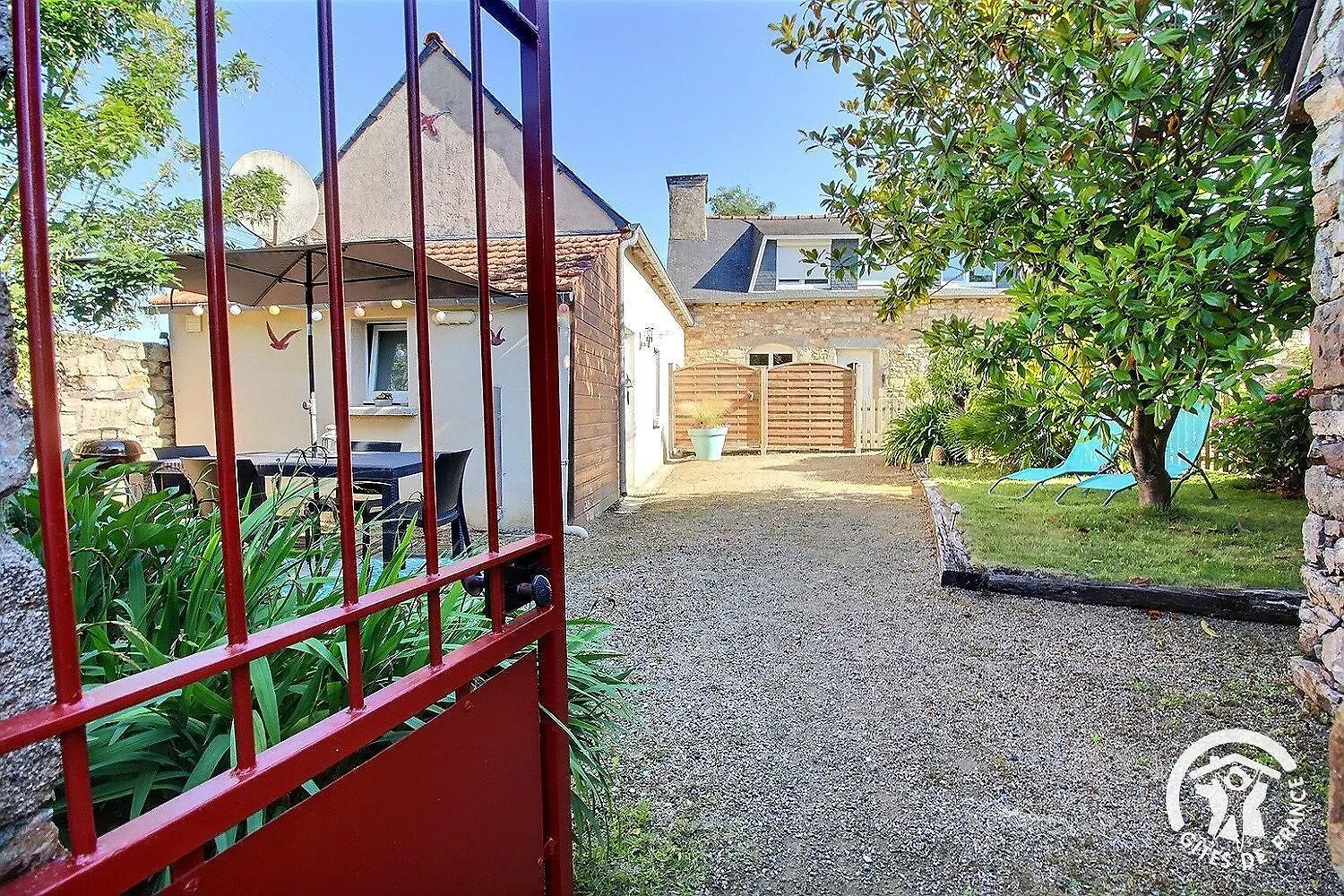 Ty Yar Vila Plourivo 0*,  França